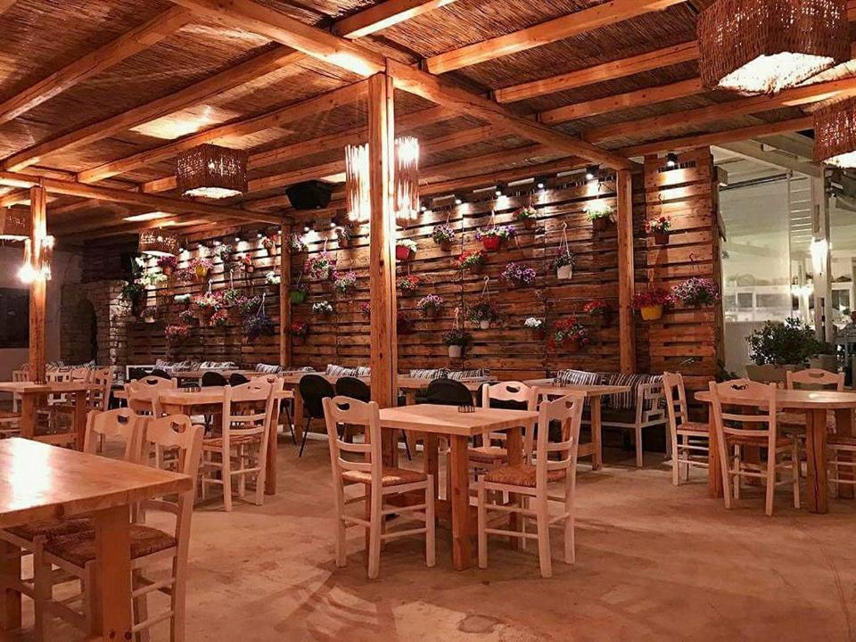 Cactus Beach Paros Logaras Buitenkant foto